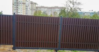 Купить распашные ворота из штакетника Нижнеудинск, цена от 2710 руб.